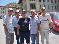729